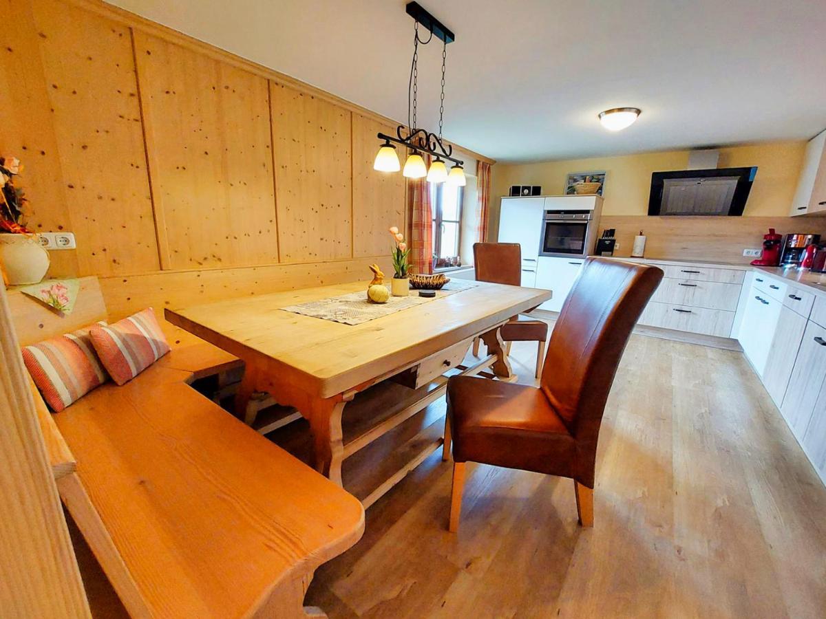 Emanuel Appartement *